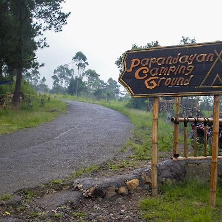 Papandayan Camping Ground Hotel Cileuleuy ภายนอก รูปภาพ
