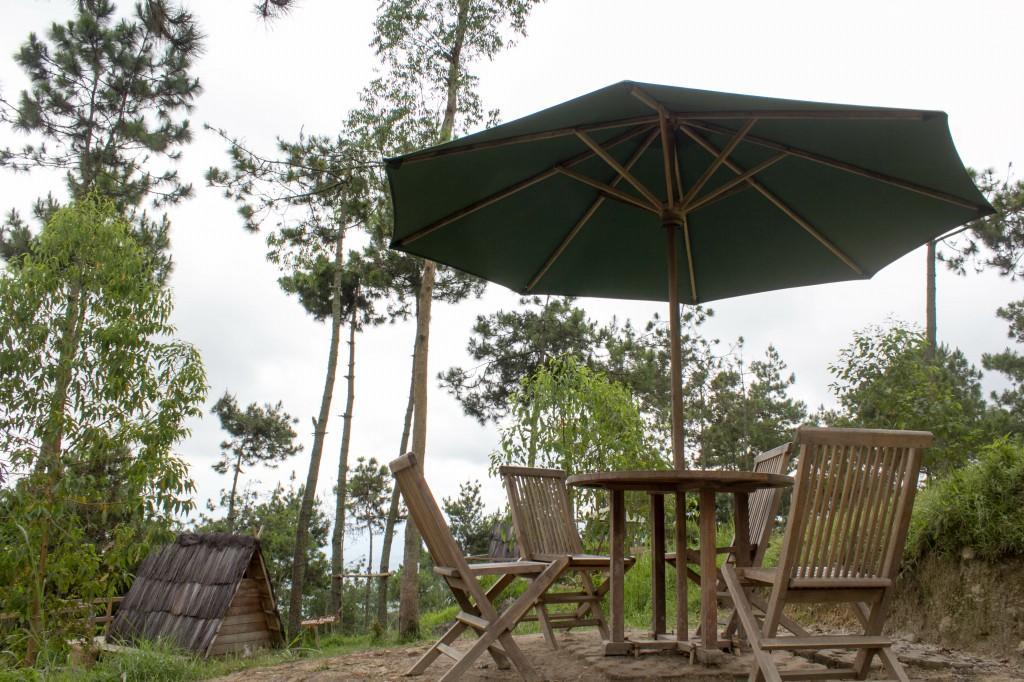 Papandayan Camping Ground Hotel Cileuleuy ภายนอก รูปภาพ